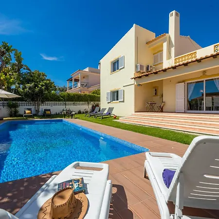 Sesmarias Villa